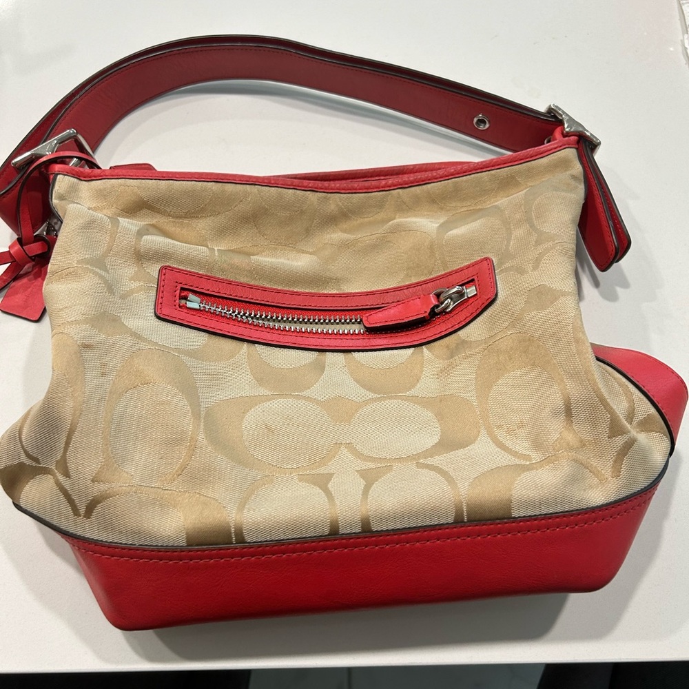 COACH BAG BEAUTIFUL CONDITION